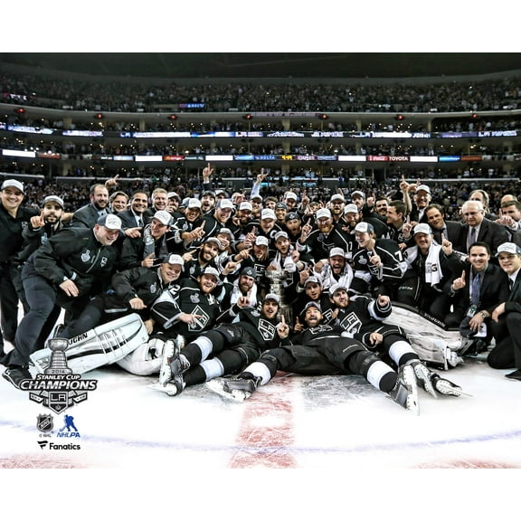 Los Angeles Kings Unsigned 2014 Stanley Cup Champions Team Celebration Photograph