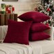 thumbnail image 1 of Funda de almohada decorativa MIULEE, 18 x 18 pulgadas, pana roja vino, 1 of 9