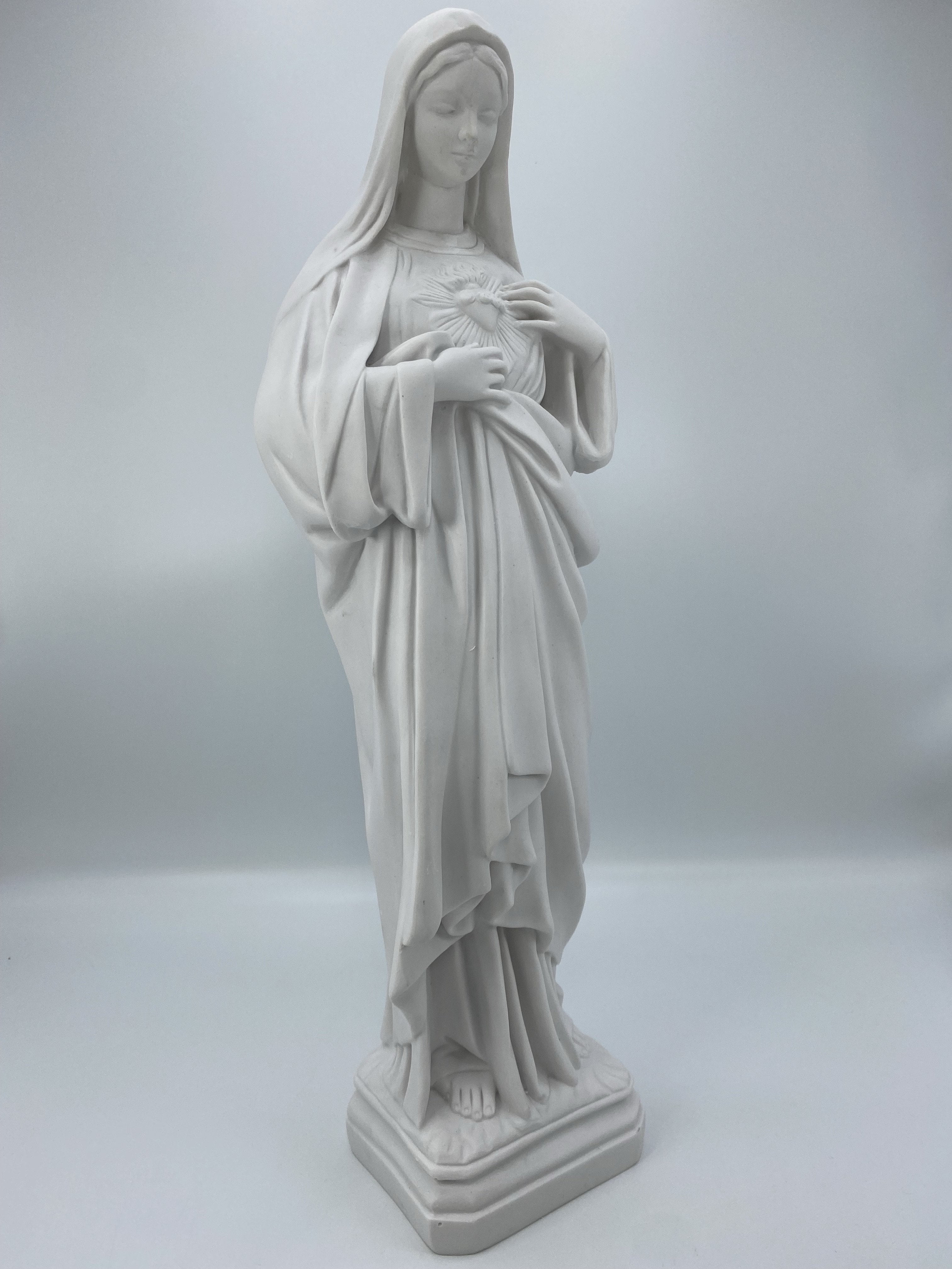 Buy White statue of The Immaculate Heart of the Mary / Statua Blanca