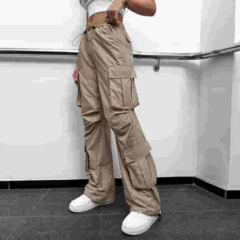 パンツ Wellness Zip Hem Wide Cargo Pants パンツ Wellness Zip Hem Wide Cargo Pants Wellness Cargo
