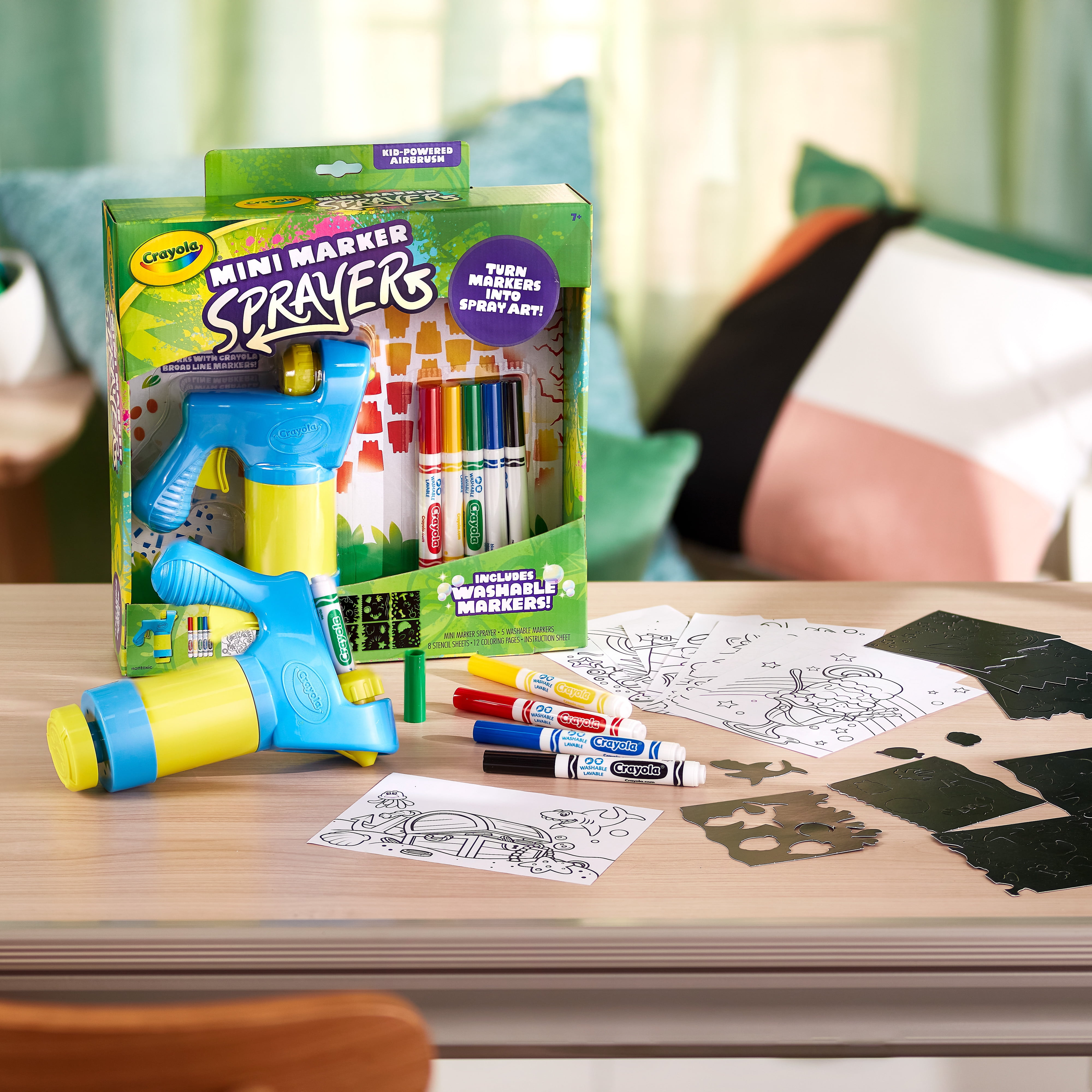 Crayola Mini Marker Sprayer, Marker Airbrush Kit, Gift for Kids, 7, 8, 9,  10