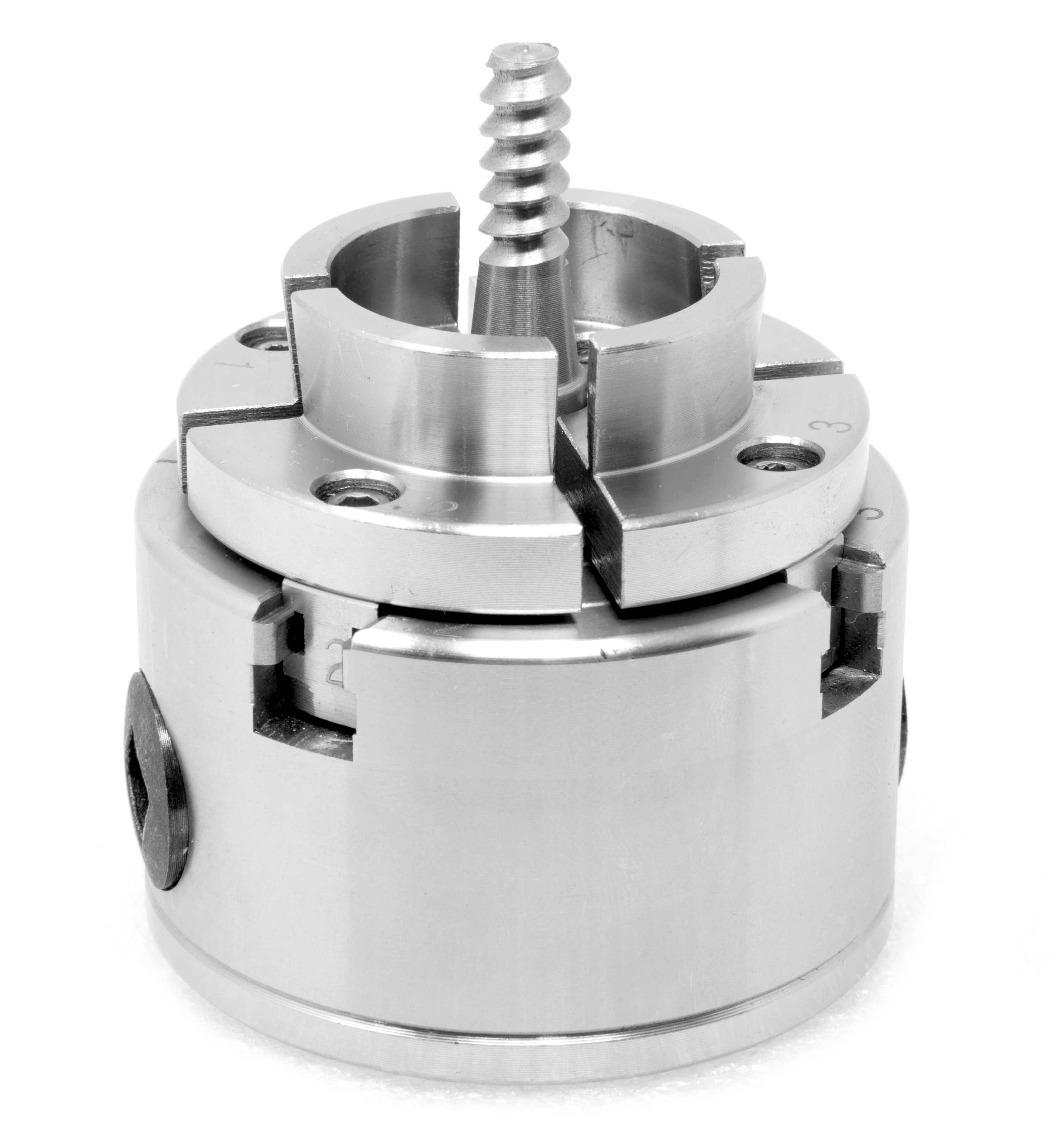 WEN 2.75-Inch 4-Jaw Self-Centering Keyed Lathe Chuck Set with 1-Inch x 8TPI Thread, LA4275