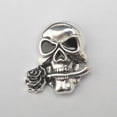 thumbnail image 2 of Broche Pin de Calavera Gótico de Halloween Salvador, 2 of 7