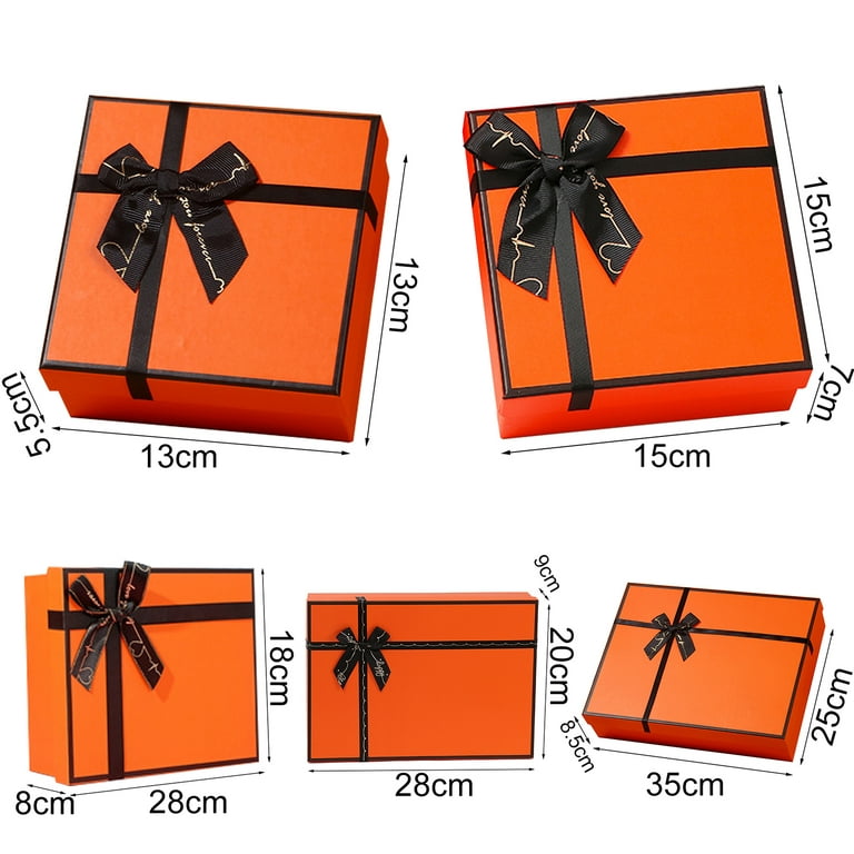 Yesbay 1 Set Christmas Themed Gift Tags Foldable Paper Present