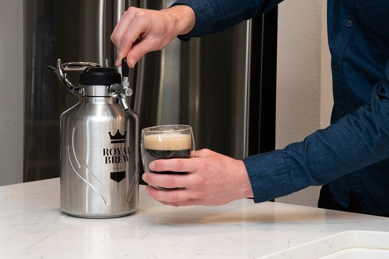 Royal Brew Nitro Cold Brew Coffee Growler // 64 oz (Matte Black