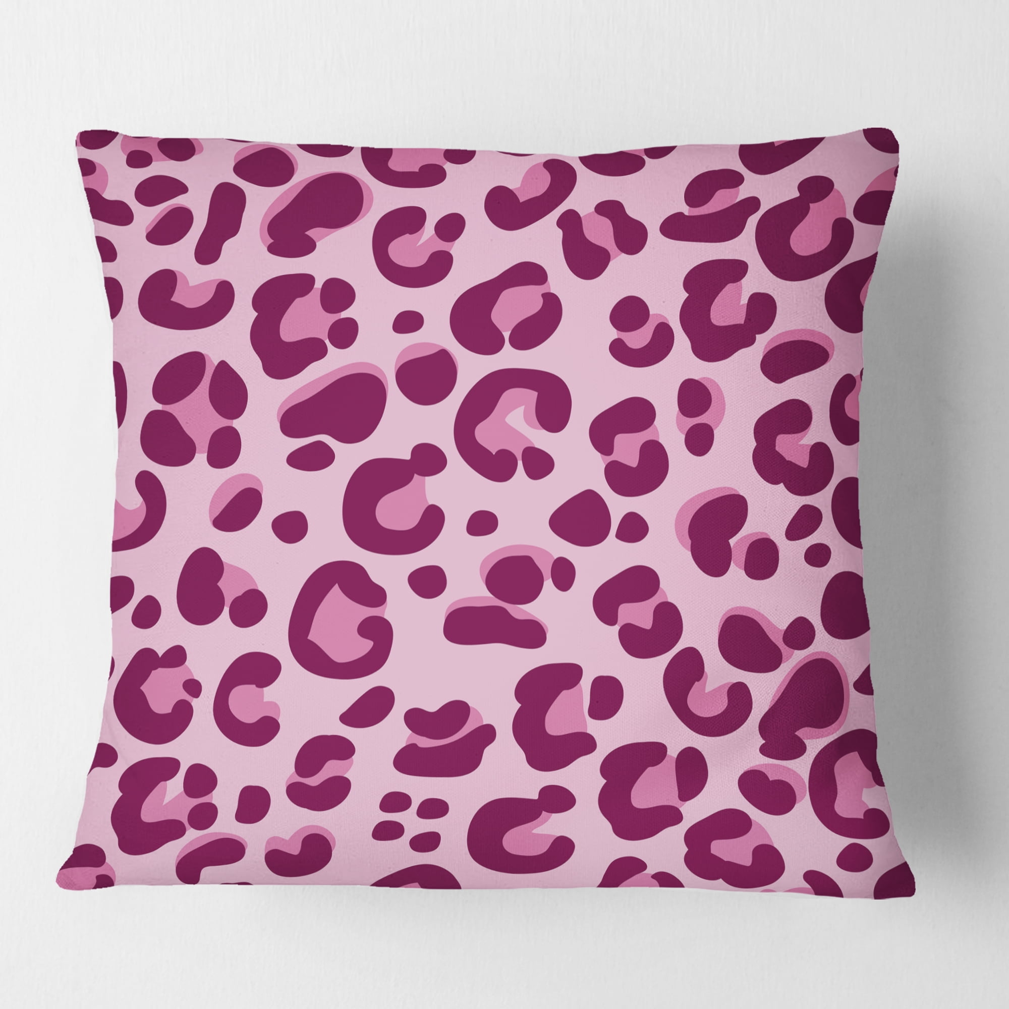 Designart Pink Leopard Pattern ' Mid-Century Modern Throw Pillow - 16x16