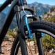thumbnail image 5 of Juego de frenos V-Brake para bicicleta de aluminio azul anodizado con palancas de freno azul anodiza, 5 of 7
