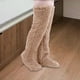 thumbnail image 1 of Calcetines Por Encima de La para Mujer, Medias Peludas para Dormir en Casa, Cálidas, Súper Suaves, hasta El Muslo, para El Hogar Y La 90cm Salvador  Calcetines largos y peludos, 1 of 10