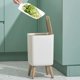 thumbnail image 2 of Cubo de basura con tapa, cubo de basura con prensa para sala de estar, baño, cocina, cubo de basura con patas altas, cubo de basura de imitación de madera, 2 of 5