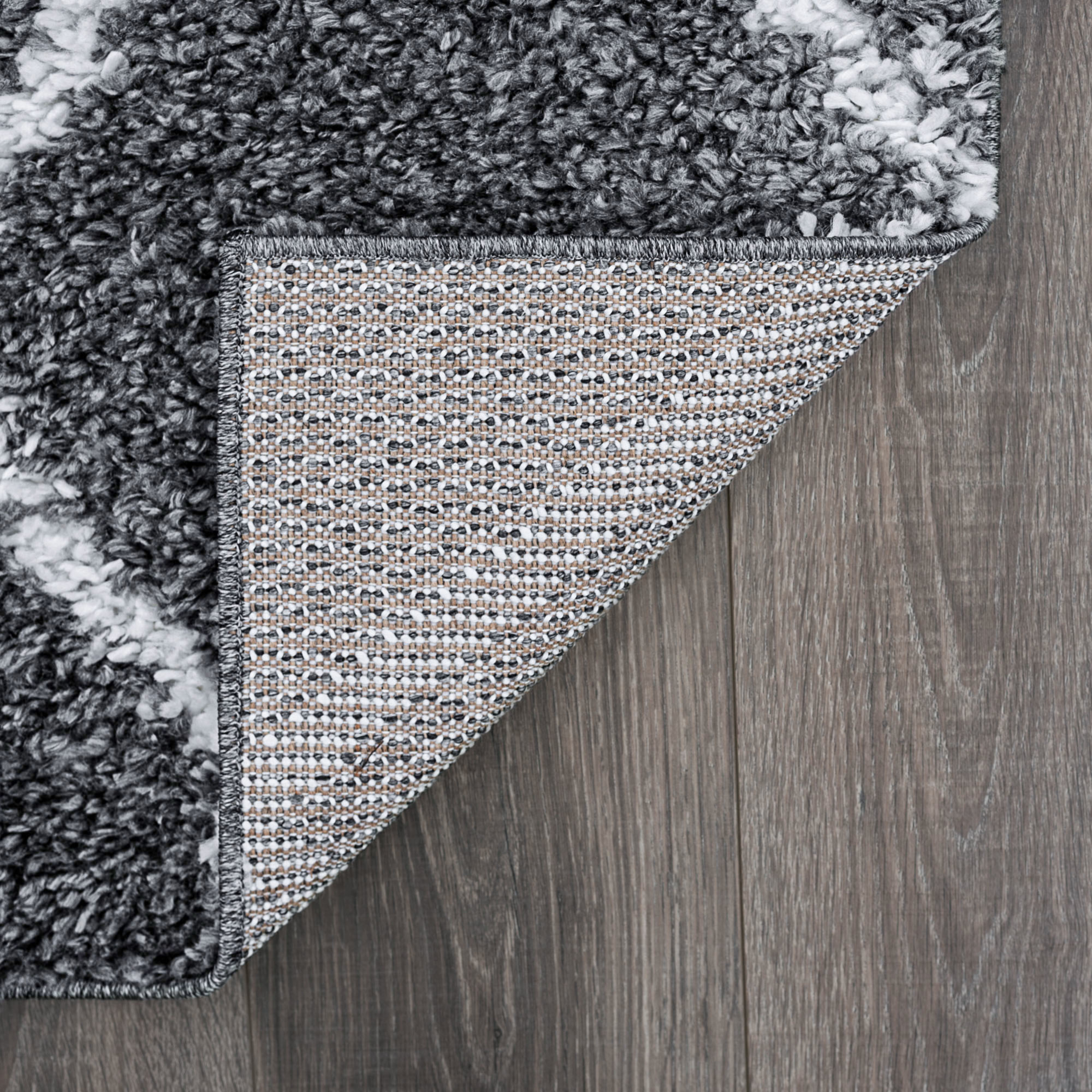 Bliss Rugs Transitional Geometric 4' x 5'3'' Gray and White Polypropylene Indoor Area Rug, 4' x 5'3''