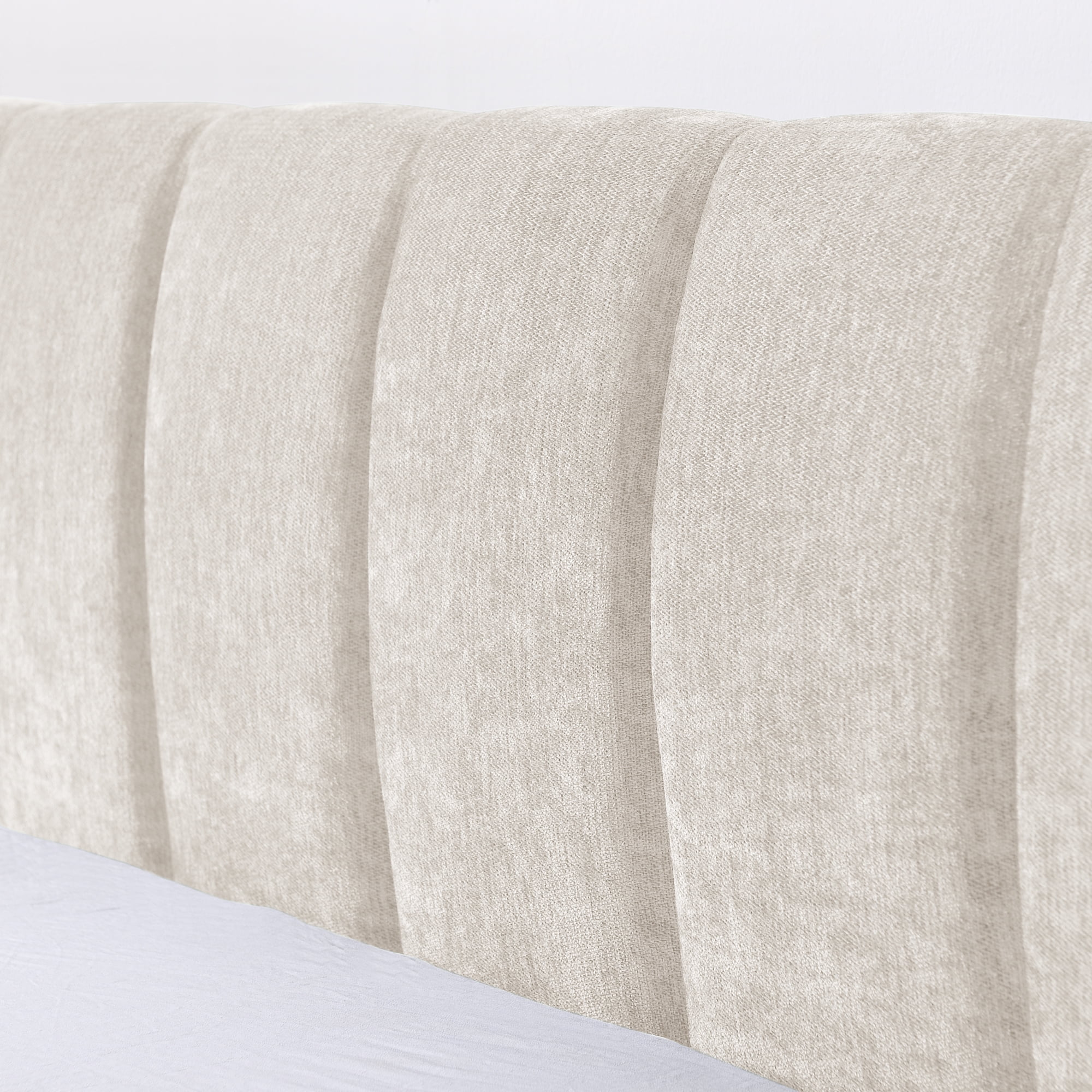 Modern Beige Wood Frame Queen Size Platform Bed, Queen Chenille Upholstered Platform Bed with Headboard & 4 Drawers