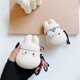 thumbnail image 2 of ICI-Rencontrer - Funda para auriculares inalámbricos con diseño de gato bizco, divertida y 3D, de silicona suave, antiarañazos y a prueba de golpes, con mosquetón, 2 of 5
