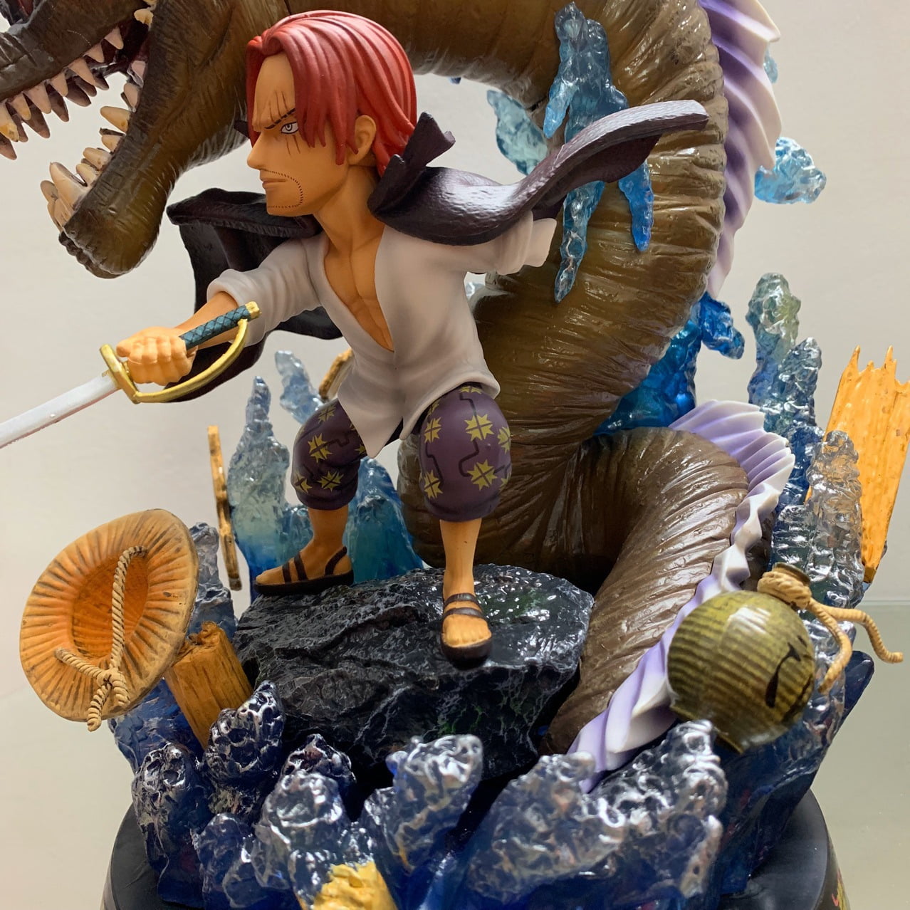New The Four Emperors Shanks (Resonance Ver) Character Anime Model Statue Action Figures Desktop Ornament Popular Decorations Fan Souvenirs Creative Gift Collectable