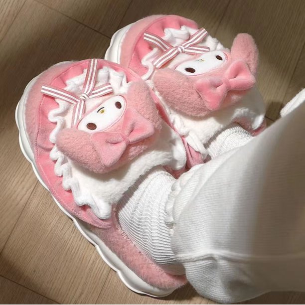 Hellokitty-Zapatillas de algodón con diseño de gato para mujer, bolso de invierno con tacón, lana bonita, además de terciopelo, zapatos de algodón, 2024