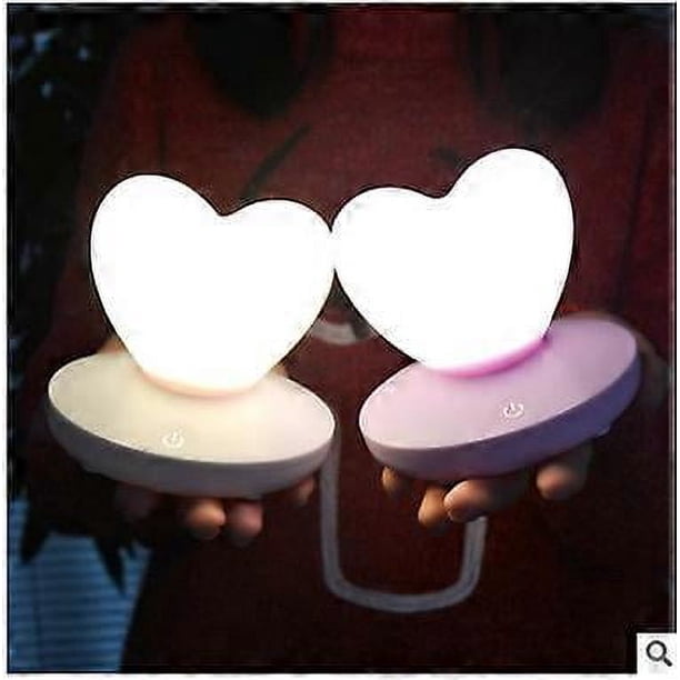 Lámpara de noche LED 3D para niños, creativa lámpara de mesa con forma de corazón, lámpara romántica de fresa, decoración del hogar para niños, regalo, linterna con forma de corazón