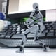 thumbnail image 4 of 3d Printed Robot Action Figure With Weapon Multi-jointed Robot Model Movable Joint Figurine Desktop Decoration Ornament, 4 of 5