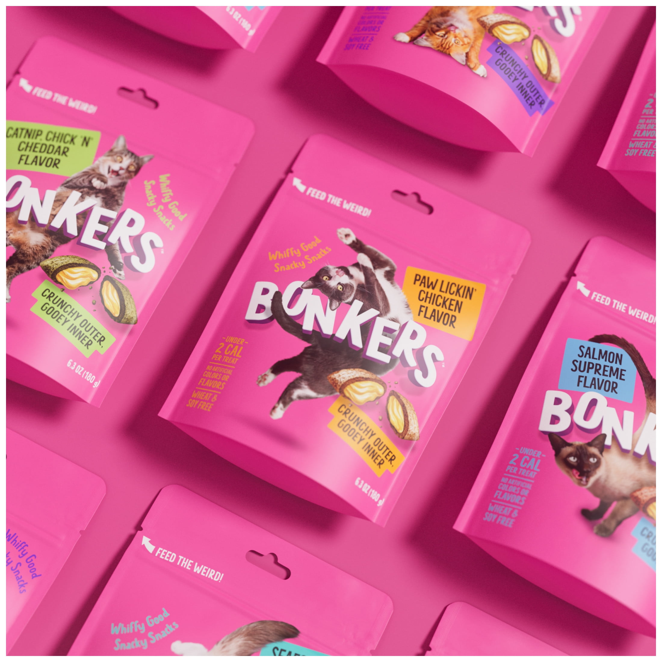 (4 pack) BONKERS Bites Paw Lickin' Chicken Flavor Crunchy & Soft Treats for Cats, 12oz Bag