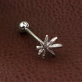 thumbnail image 2 of Anillo de Nariz Yuyangstore Acero Inoxidable Maple Leaf Labret, 2 of 8