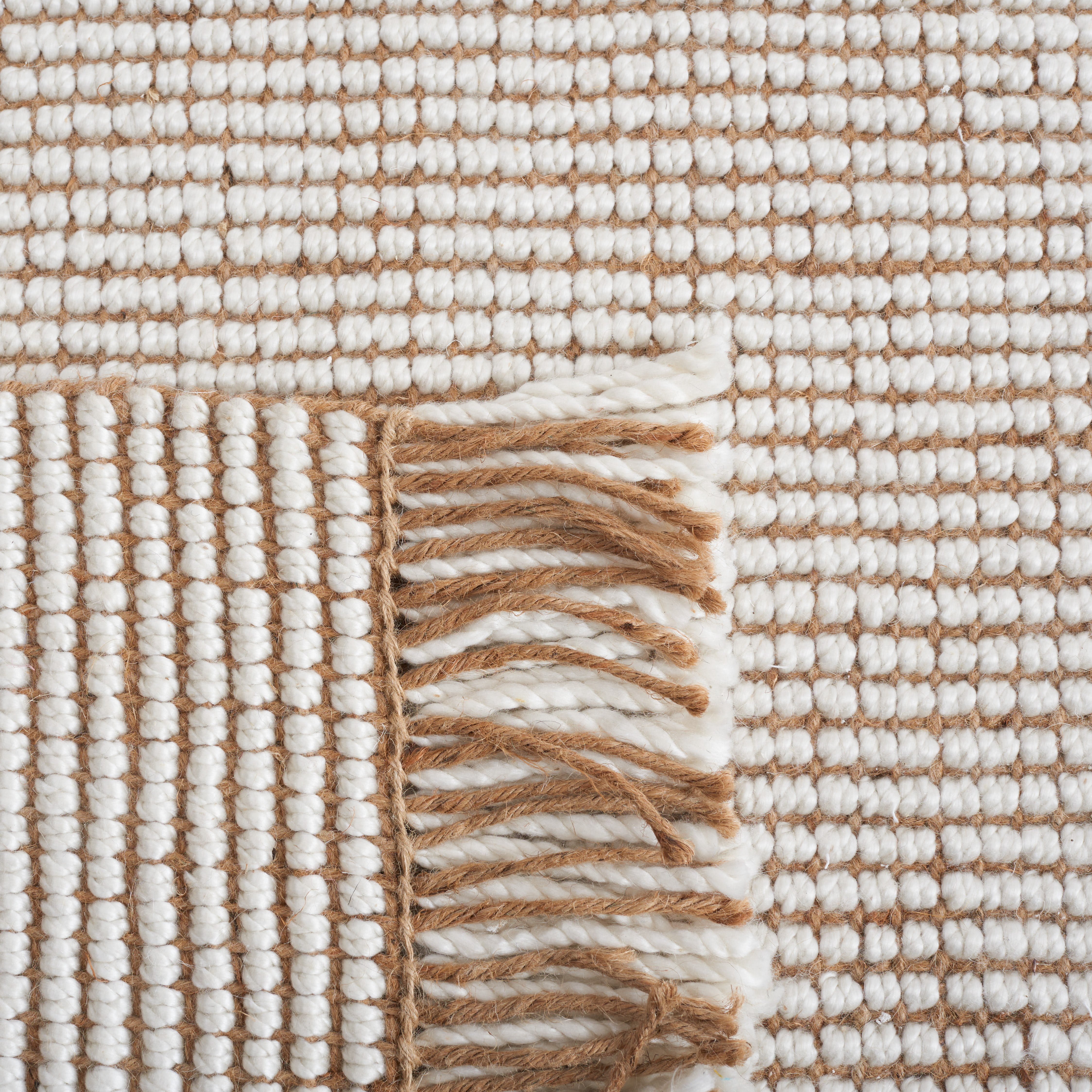 SAFAVIEH Natural Fiber Crawford Abstract Area Rug, Ivory/Natural, 6' x 6' Square