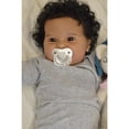 thumbnail image 4 of Muñeca Bebé Realista Afroamericana Renacida Niño Negro, Muñeca Bebé Recién Nacido de Silicona Suave de 20 Pulgadas con Sonrisa Pesada y Ropa para Juguetes de Niños, 4 of 7