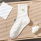 thumbnail image 1 of Calcetines deportivos hasta media pantorrilla calcetines de algodón medias blancas otoño e invierno calcetines bordados para mujer, 1 of 6