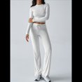 thumbnail image 4 of Conjunto de Chándal de Larga con Cuello Redondo y Pantalones Acampanados de Cintura Alta para Mujer. Flores Blancas y Grises M, 4 of 10