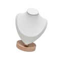 thumbnail image 3 of Exhibición Busto Hugo Busto de exhibición de collar Blanco, 3 of 7