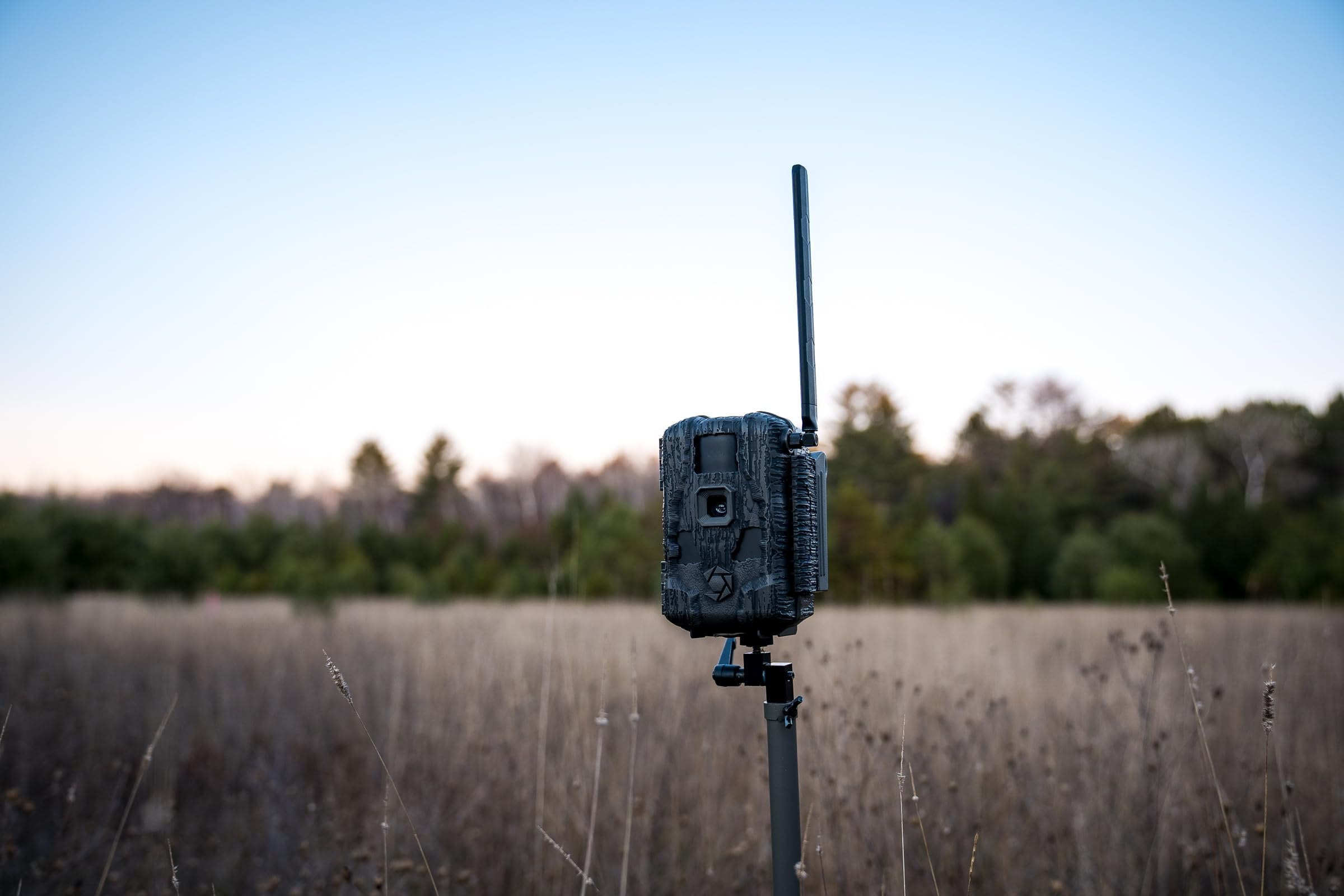 Stealth Cam Fusion Max 2.0 26MP Cellular Trail Camera, 1080p HD Video, Dual-SIM, 16GB Internal Storage, Weatherproof (STC-FXWTX2)