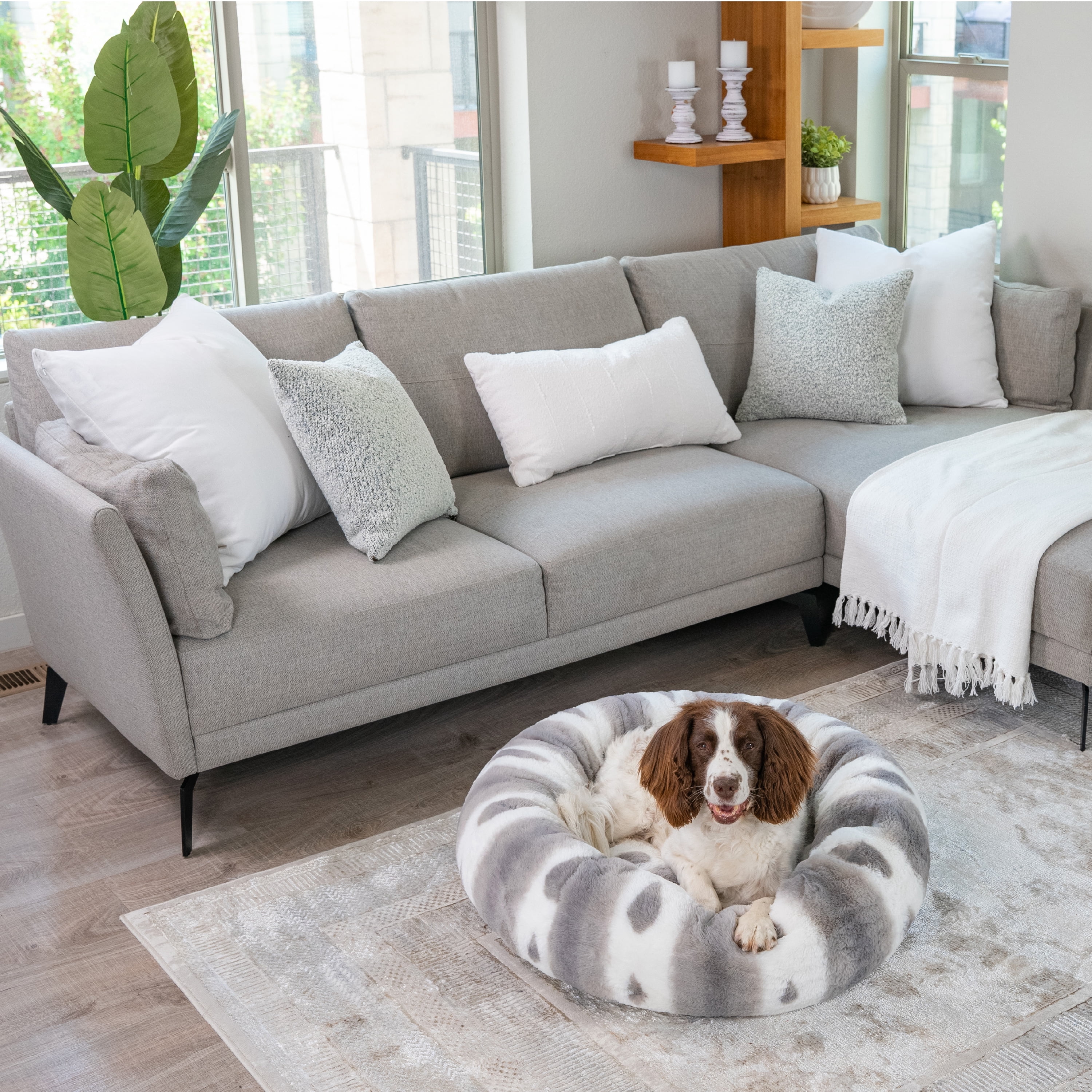 Best Friends by Sheri Patterned Lux Faux Fur Calming Donut Dog Bed, Gray, Medium, 30x30