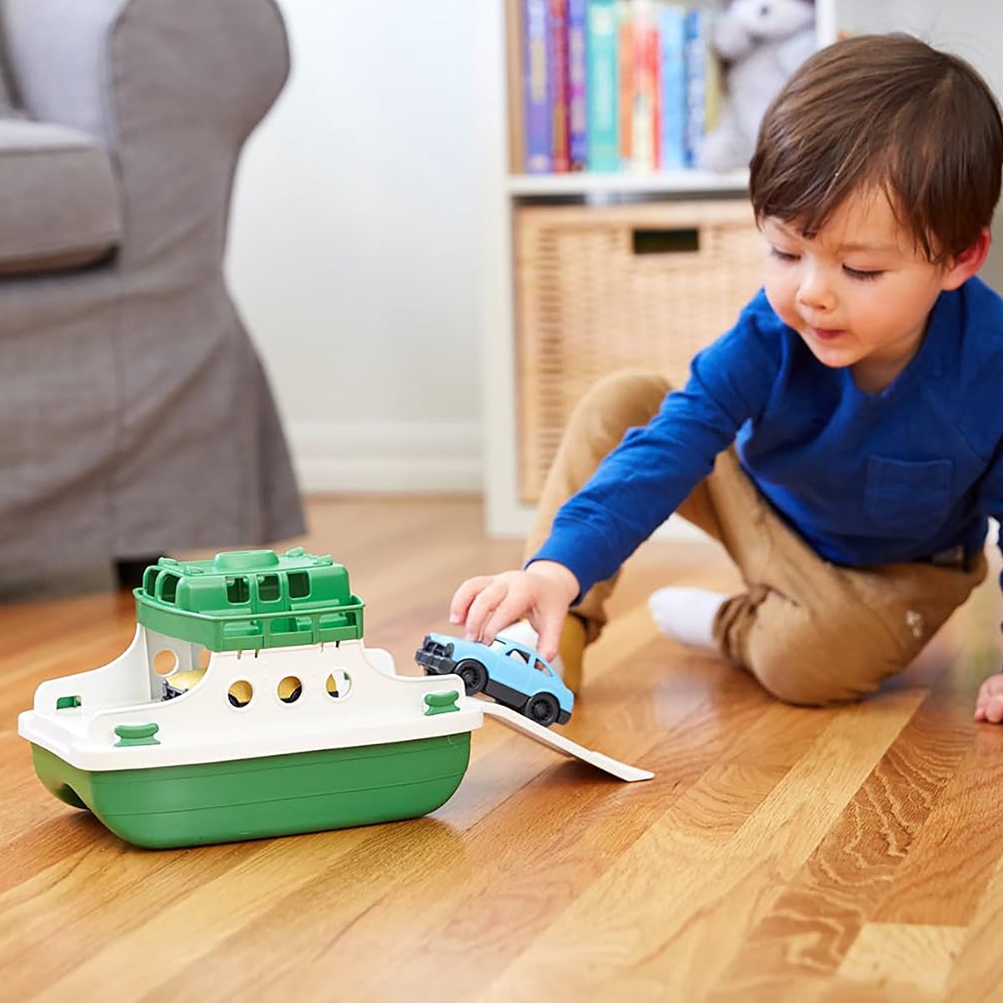Green Toys Ferry Boat Bathtub Toy, Green/White, for Unisex Child Ages 3+
