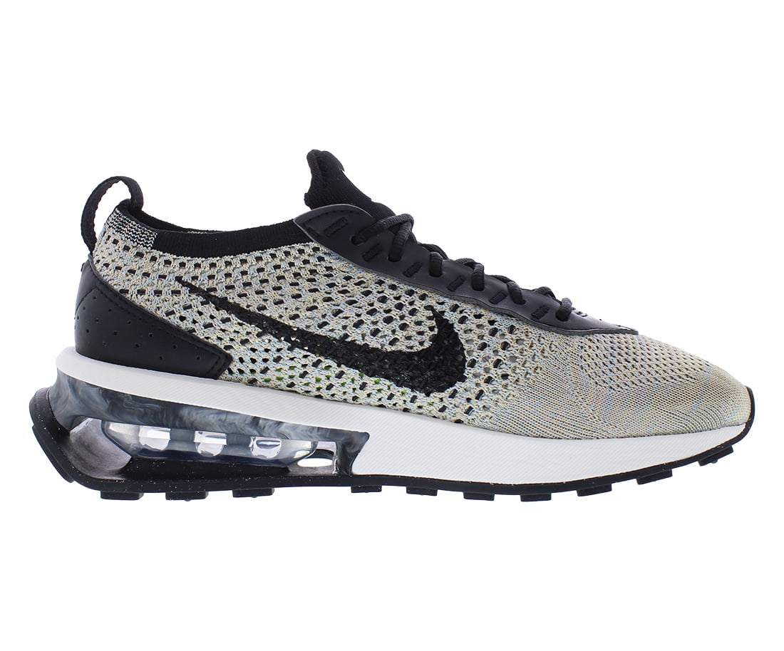 nike flyknit racer size 11