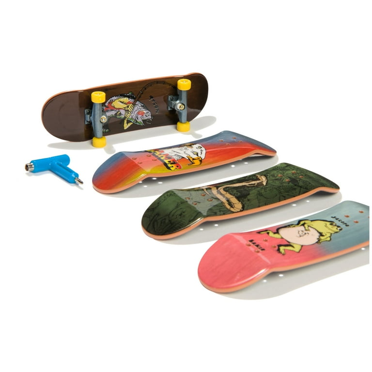 Tech Deck, Ultra DLX Fingerboard 4-Pack, Baker Skateboards
