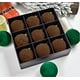thumbnail image 1 of Adornos navideños de terciopelo flocado | Juego de 9 piezas de decoraciones para el árbol de estilo antiguo | Bolas colgantes festivas para la decoración de fiestas navideñas, 1 of 1