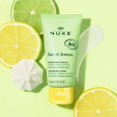 thumbnail image 2 of Crema para Manos y Uñas Nuxe Sweet Lemon 50 ml, 2 of 5