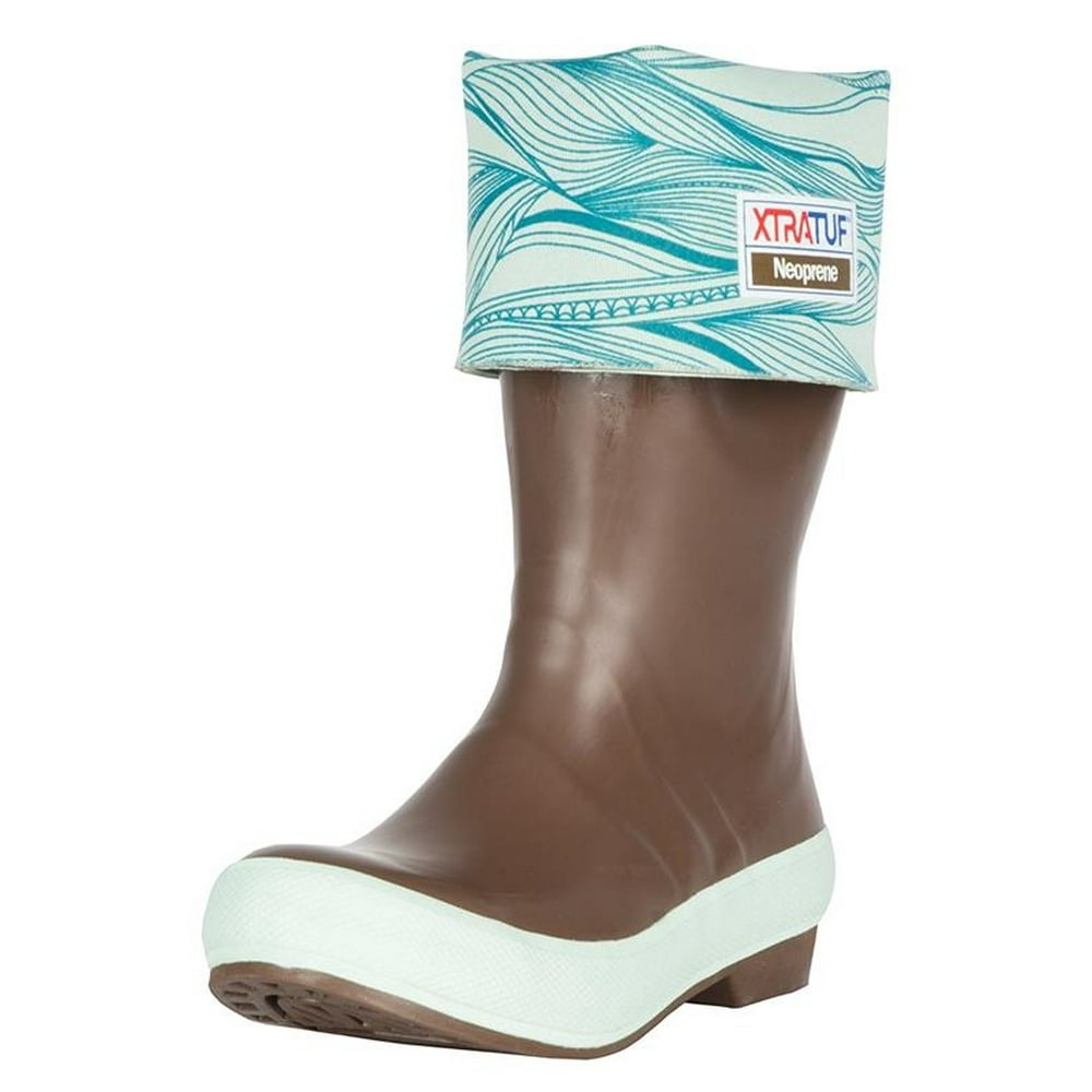 xtratuf women's taupe