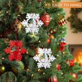 thumbnail image 4 of Piezas De Adornos De Árbol De Navidad De Madera, Decoración Colgante De Copo De Nieve 3D, Colgantes De Árbol De Navidad Para Decoraciones De Fiesta De Navidadblanco-rojo-- oso de fresa  Electrónica, 4 of 5