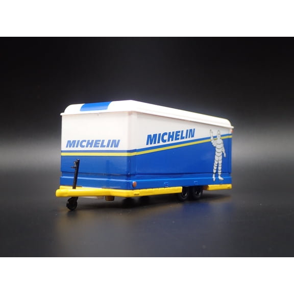 (Open Box) ENCLOSED CAR HAULER TRAILER MICHELIN 1:64 SCALE DIORAMA DIECAST MODEL
