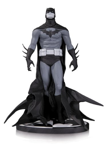 DC Collectibles Batman Black & White: Batman by Jae Lee Statue 