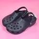 thumbnail image 1 of Zapatos antideslizantes Con agujeros para hombre y mujer, sandalias ligeras y transpirables, zapatos de playa para pareja, padres e hijos, verano, 067 Qiuyongming unisex, 1 of 2