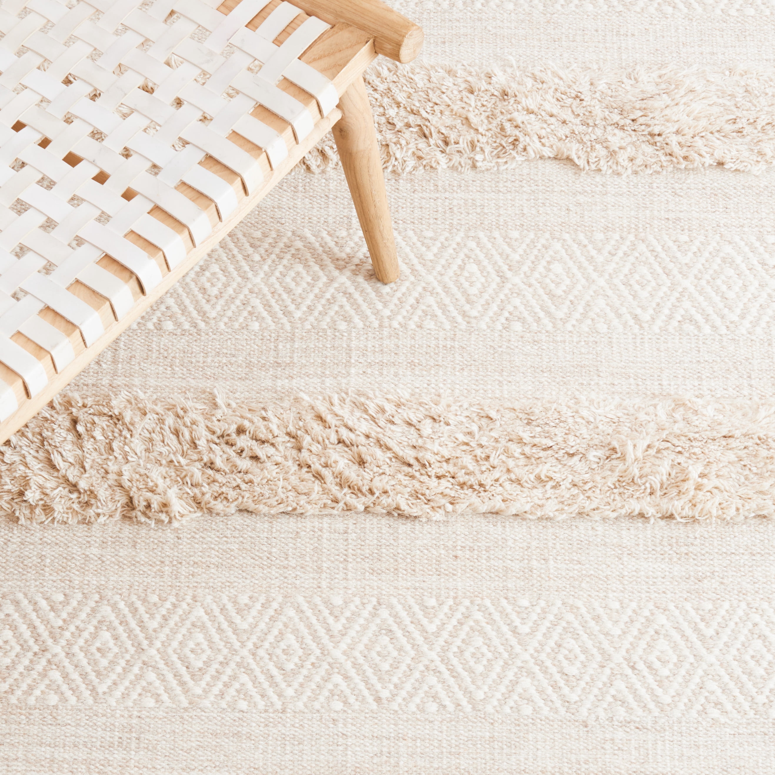 SAFAVIEH Vermont Zavier Stripe Runner Rug, Ivory/Beige, 2'3" x 8'
