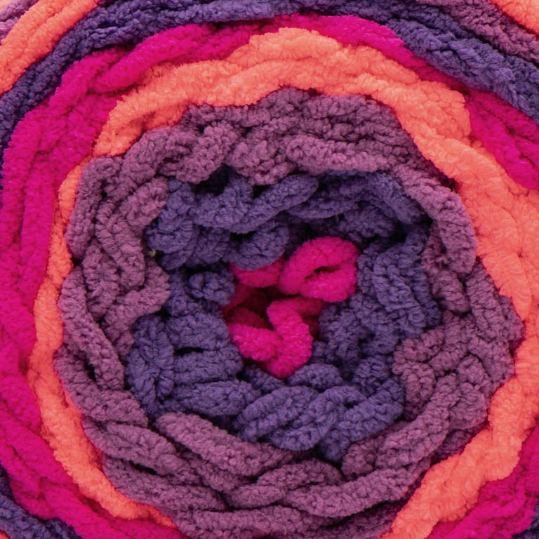 Bernat Blanket Purple Plum Yarn - 2 Pack of 300g/10.5oz - Polyester - 6  Super Bulky - 220 Yards - Knitting/Crochet