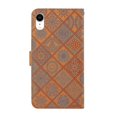 thumbnail image 4 of Estuche con relieve de estilo étnico para iPhone XR, marrón, 4 of 5