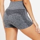 thumbnail image 1 of Pantalones cortos de Yoga para MUJERES ARSFRIC sin costuras deporte informal, 1 of 5