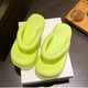 thumbnail image 4 of Chanclas de verano para mujer, zapatos de playa casuales de suela gruesa a la moda, antideslizantes, suaves, de EVA, plataforma impermeable, zapatillas de nube para mujer, 4 of 4