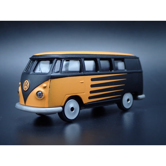 Open Box 1950-1967 VW VOLKSWAGEN TYPE 2 T1 BUS BLACK 1:64 SCALE DIORAMA DIECAST MODEL CAR