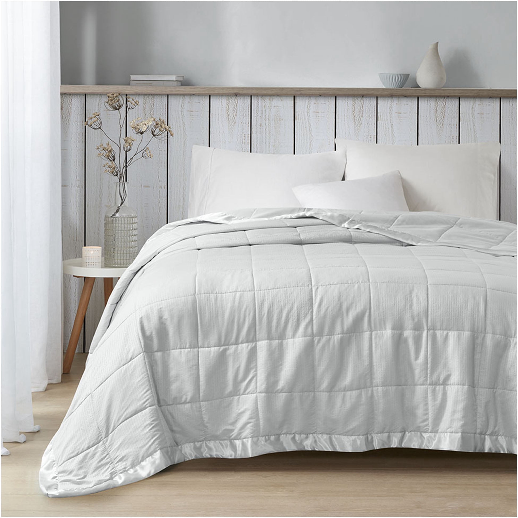 JERFIT Oversized Grey Down Alternative Comforter with Satin Trim - Hypoallergenic, OEKO-TEX Certified, Machine Washable, Queen Size Bed Blanket