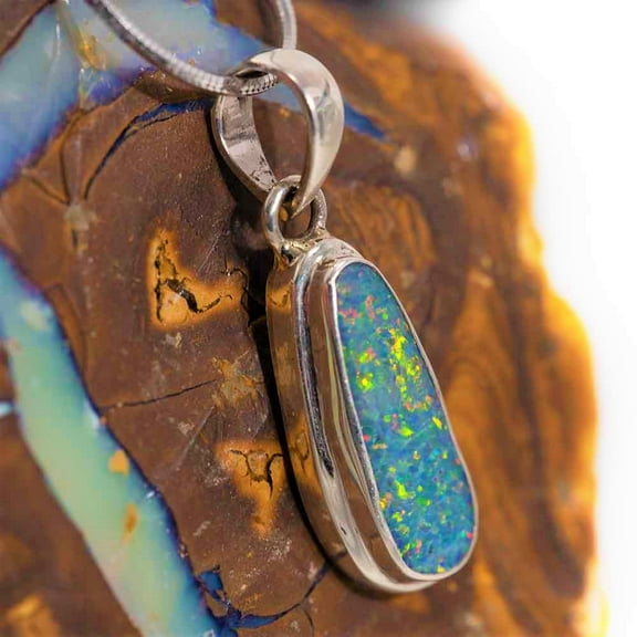 MULTIVERSE MAGESTY STERLING SILVER NATURAL AUSTRALIAN WHITE OPAL NECKLACE