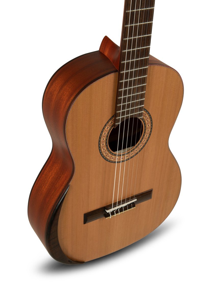 Manuel Rodriguez Tradicion T-65 4/4 Classical Guitar  Solid Cedar w/ Armrest