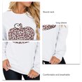 thumbnail image 4 of Sudadera de calabaza con estampado de leopardo de Halloween para mujer, cuello redondo, manga larga, jersey de Halloween para mujer, blanco XXL, 4 of 5
