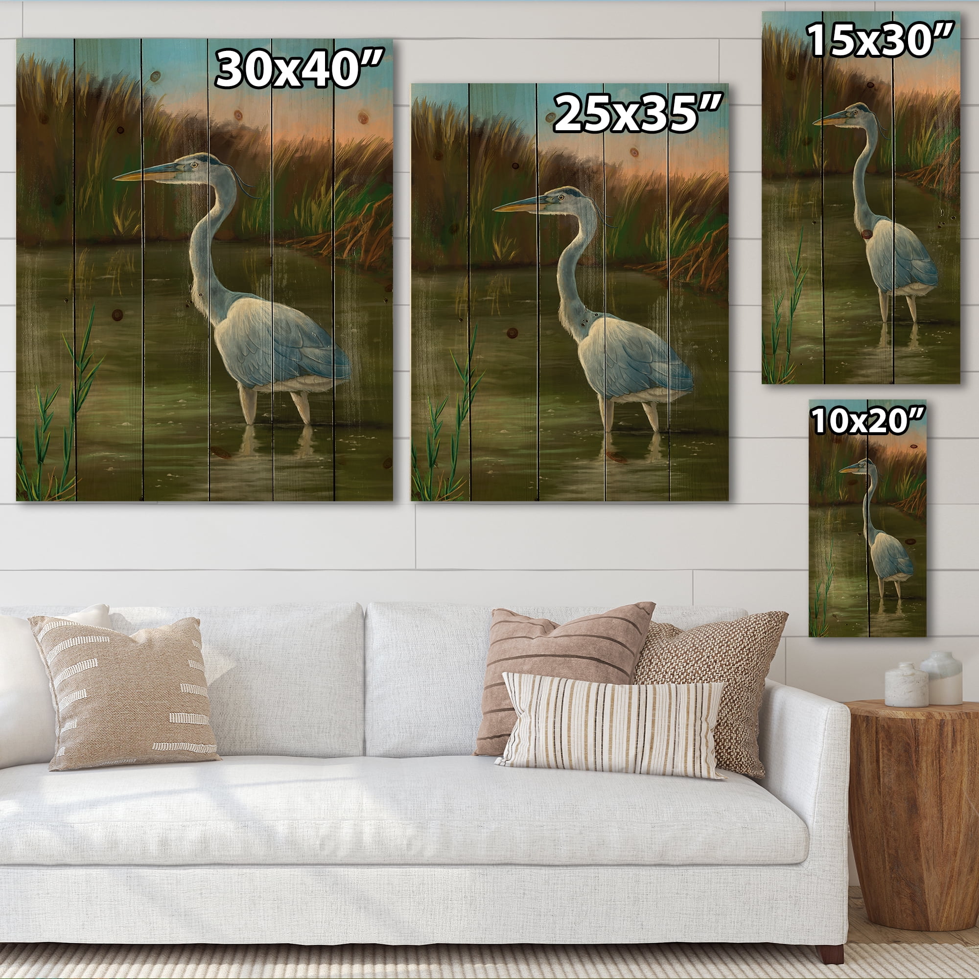Designart 'Blue Heron Wetland Bird on The Lake Shore' Traditional Print on Natural Pine Wood